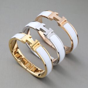 Enamel bracelet Clic H series with 17.19cm wrist circumference, 12mm width, white color, high arc and weight