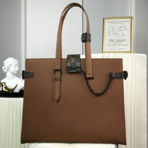 Louis Vuitton M30725 briefcase