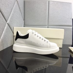 Alexander McQueen leather fashion shoes