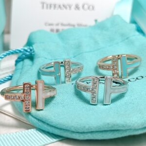 Double T Nine Diamond Ring