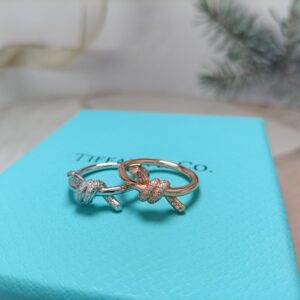 Vine Interlocking Diamond Ring