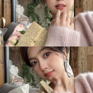 De Beers DewDrop ring with round bright design