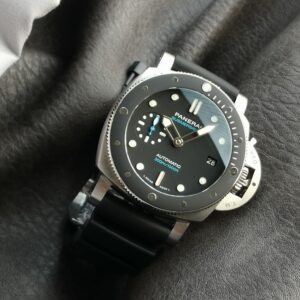 Panerai Submersible PAM0683 42mm Watch with Ceramic Dial