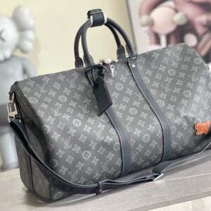 Keepall Bandoulière 50 travel bag with Monogram Shadow leather