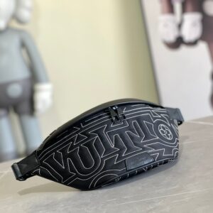 Discovery small waistbag with monogram shadow leather