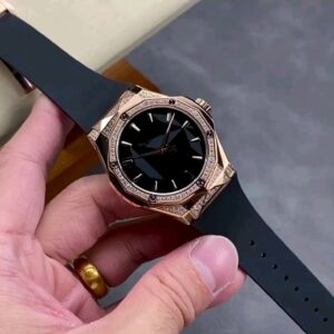 Second generation classic fusion watch 40mm