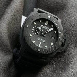 Panerai PAM00979 Submersible Watch with Carbotech