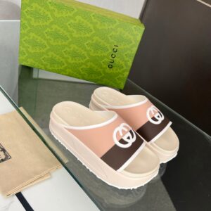 GUCCI 2024 leather sandal