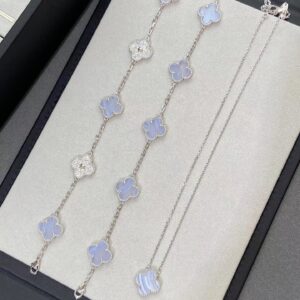 Clover purple bracelet