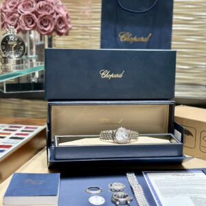 Jewel Fantasy Audemars Piguet movement