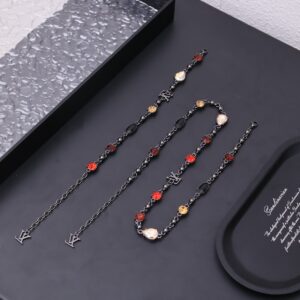 Louis Vuitton 2023 zircon necklace with refined design