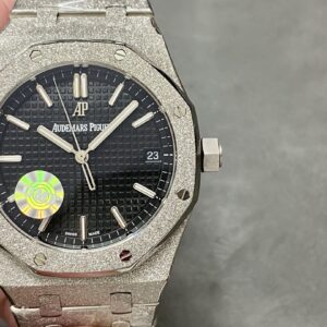 Royal Oak Frosted Gold 15500 series 4302 watch