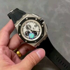 Royal Oak 26400 with blue anti-glare sapphire crystal