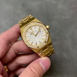 Audemars Piguet Royal Oak 67651 OR Ladies Quartz 33mm