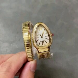 Serpenti series Snake-shaped wristwatch