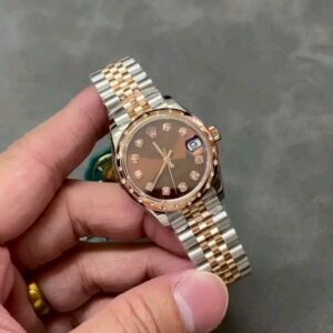 Women's Oyster-style date wristwatch 31mm