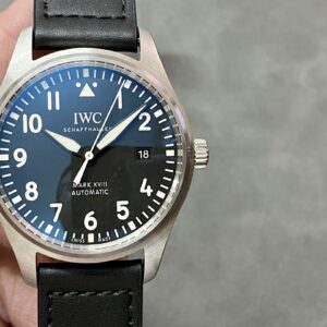 V7 SW300 Version Pilot Watch