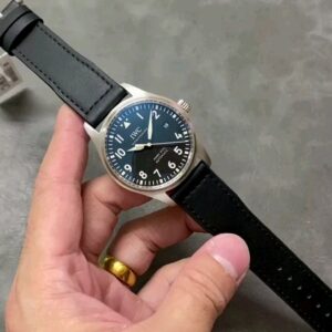 V7 SW300 Version Pilot Watch