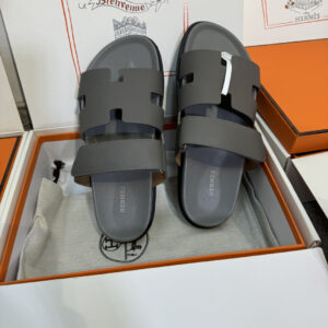 Hermes Chypre sandals