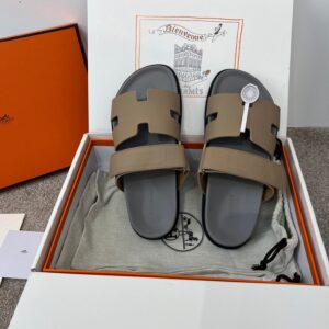 Hermes Chypre sandals