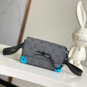Mini Steamer bag with signature monogram