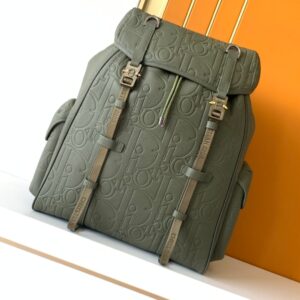 Size 34x44x16 Leather Saddle Style