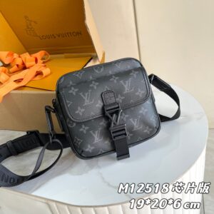 Louis Vuitton getaway messenger bag