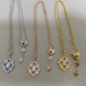 Bvucherat necklace three colors