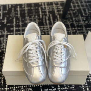 Cross-Trainer slip-on sneaker