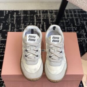 Cookie slipper casual sneaker