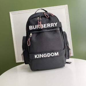 Kingdom practical shoulder bag