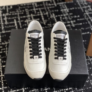 Panda-print sneakers with thick sole and premium leather construction