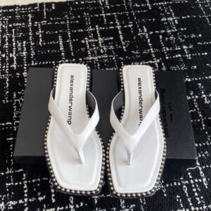 Spring pearl toe post sandals with steel bead embellishment
