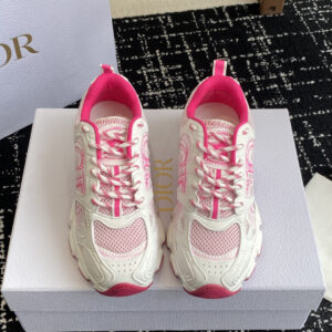 Chrono series new casual sneakers running shoes mother shoe really cool future feeling really cool very cool again reinterpreted Dior cool fashion concept lucky