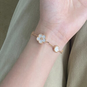 Vca Lucky Spring Rose Gold Bracelet