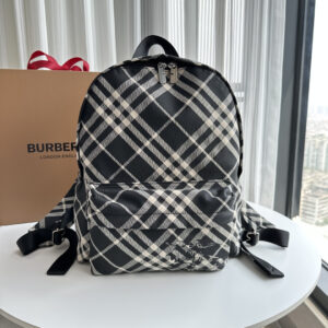 Burberry Small shoulder bag model 354160