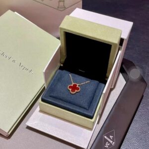Red aventurine four-leaf necklace