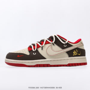 Nike Dunk Low basketball shoe with ZoomAir impact cushioning