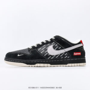 Nike Dunk Low basketball shoe with ZoomAir impact cushioning