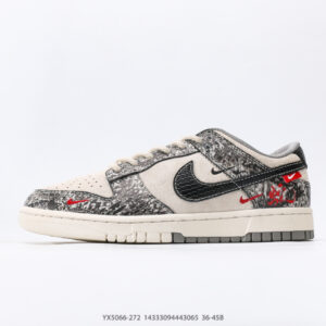Nike Dunk Low Sneakers