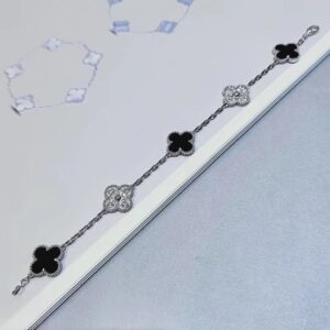 VCA clover five-fold bracelet with black chalcedony