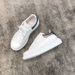 Yellow tail Alexander McQueen white leather snakeskin sneakers