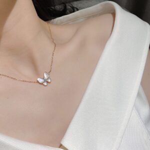 Butterfly necklace with mother-of-pearl embellishments