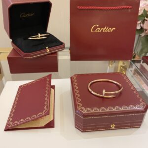 Cartier Juste un Clou wide diamond head/tail arm ring V gold