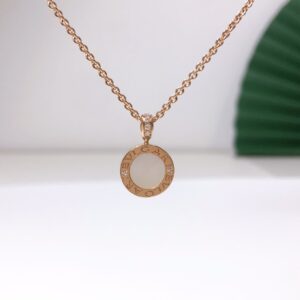 Bv double-sided necklace with black white classic pairing