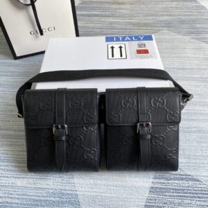Gucci waist bag with detachable GG leather bags