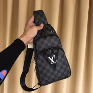 Louis Vuitton Men's Chest Bag Model 807-3