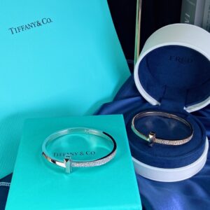 Tiffany new T1 wide diamond bracelet