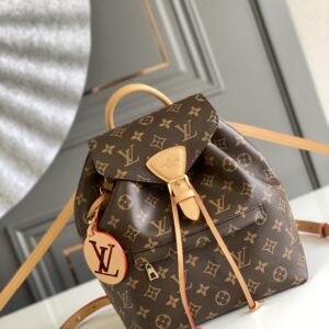 Montsouris Backpack with Textured Leather