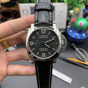 Panerai VS pam1312 Watch